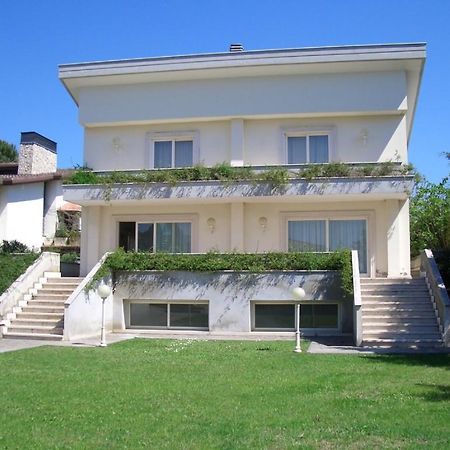 Villa Luxury Roma Marco Simone Екстер'єр фото