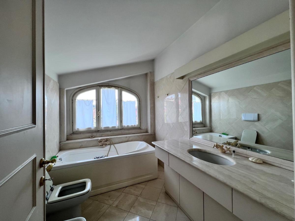Villa Luxury Roma Marco Simone Екстер'єр фото